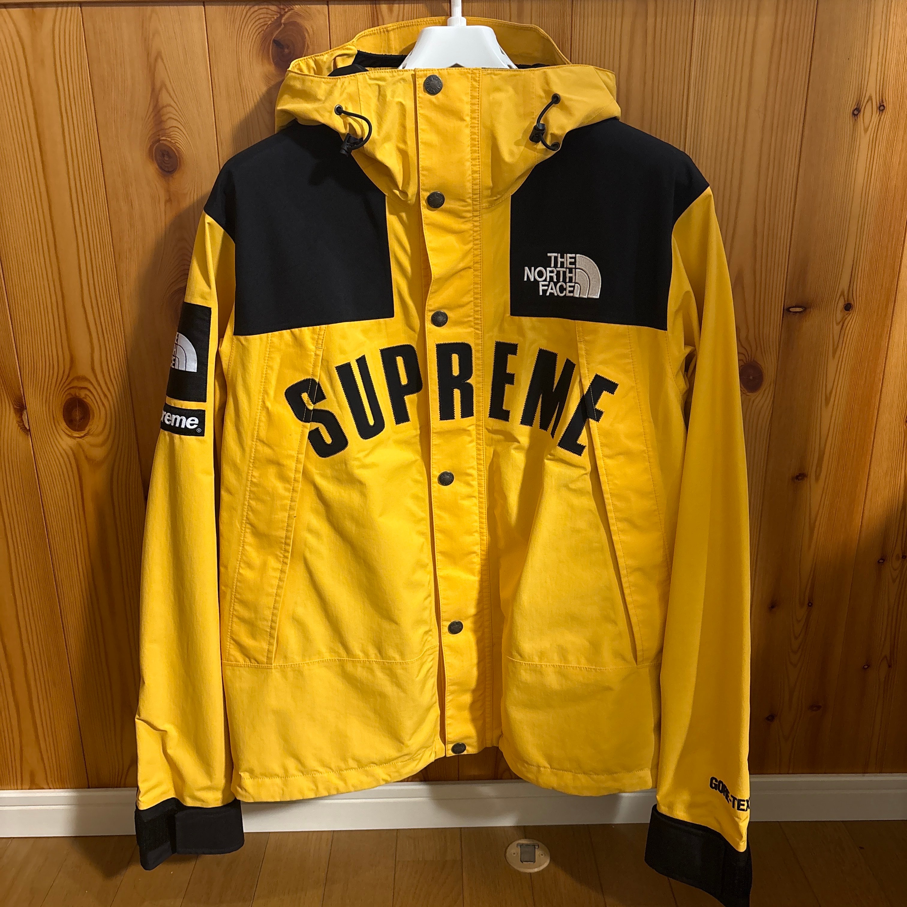 Supreme x The North Face Arc Logo Mountain Parka "Yellow"