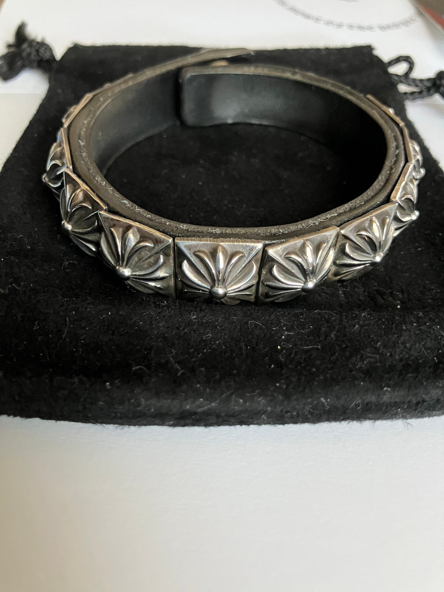 Chrome Hearts Zero Pyramid Studs Single Leather Bracelet "Black/Silver"