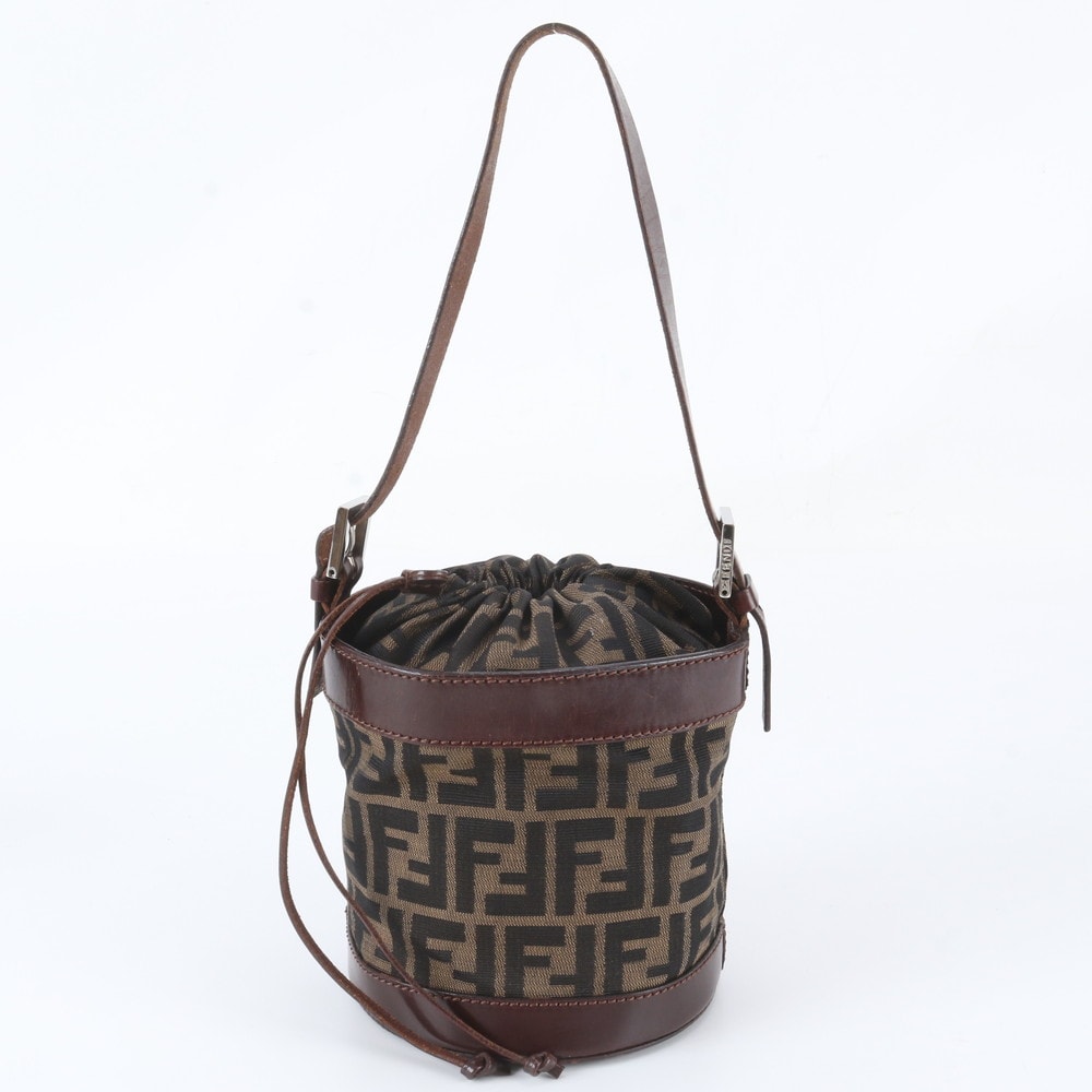 ■美品 フェンディ ズッカ 16325 ショルダーバッグ