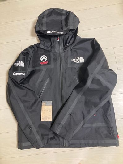 Supreme x The North Face Summit Series Outer Tape Seam Shell Jacket "Black"