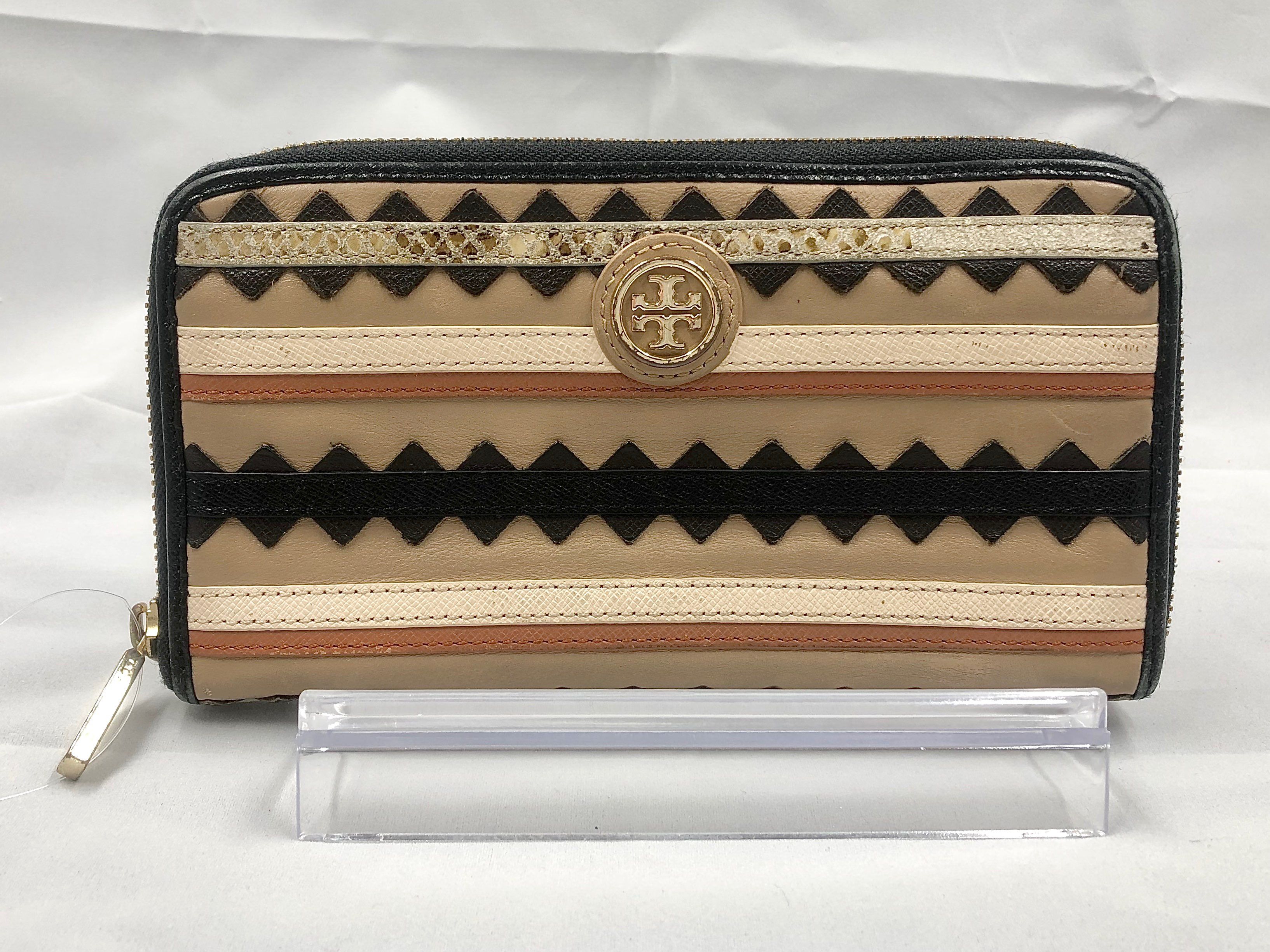 トリー・バーチ ラウンドファスナー 長財布
