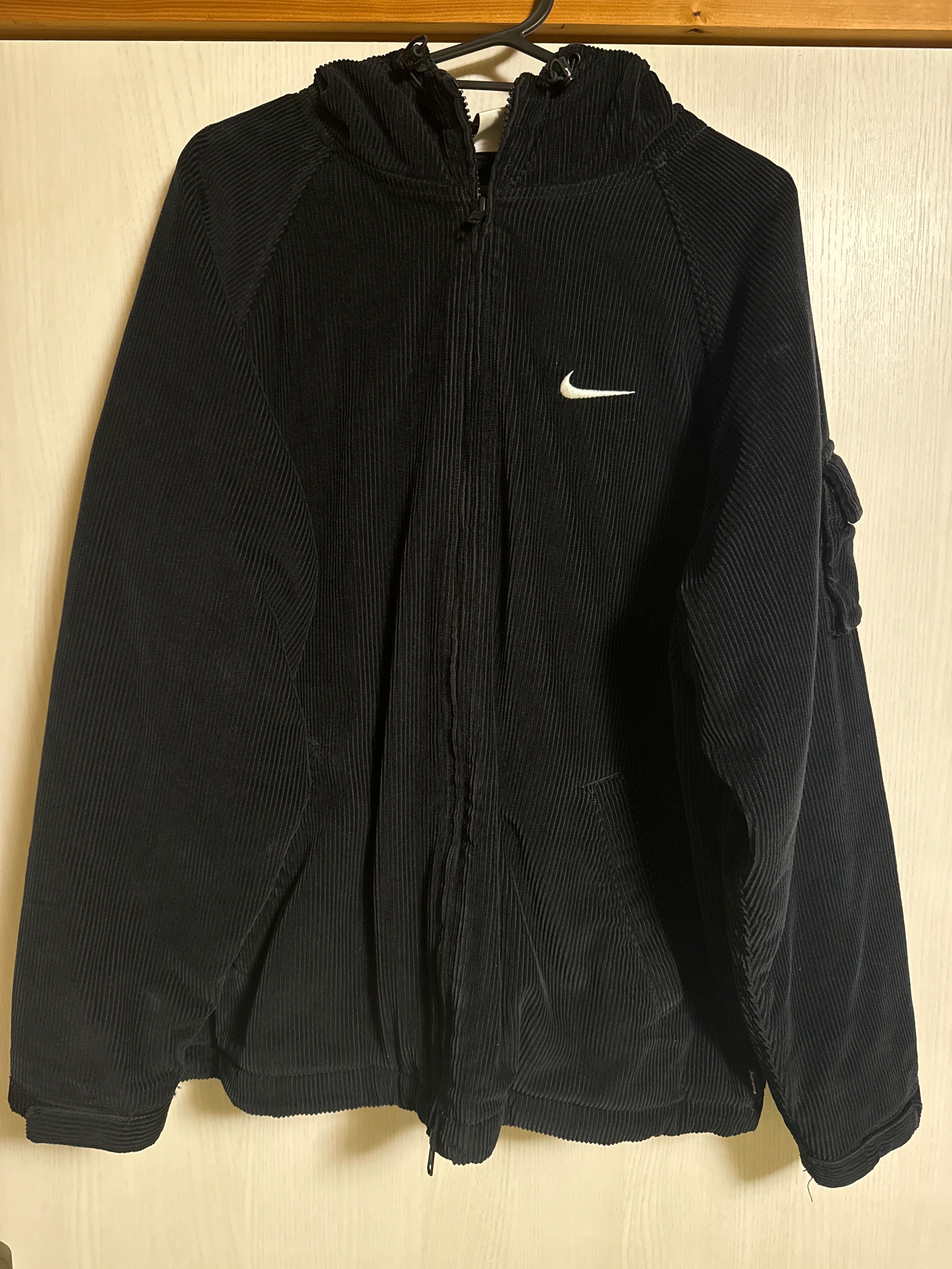 Supreme / Nike Arc Corduroy Hooded Jacket "Black"