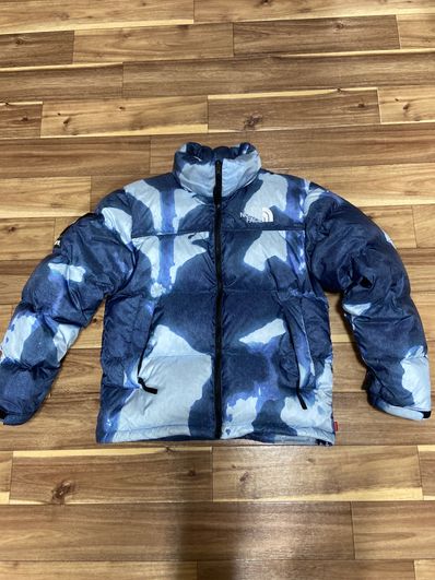 Supreme x The North Face Bleached Denim Print Nuptse Jacket "Indigo"