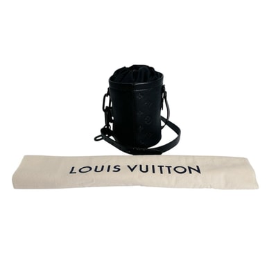 ルイヴィトン LOUIS VUITTON シャドウ M44628 モノグラム ショルダーバッグ