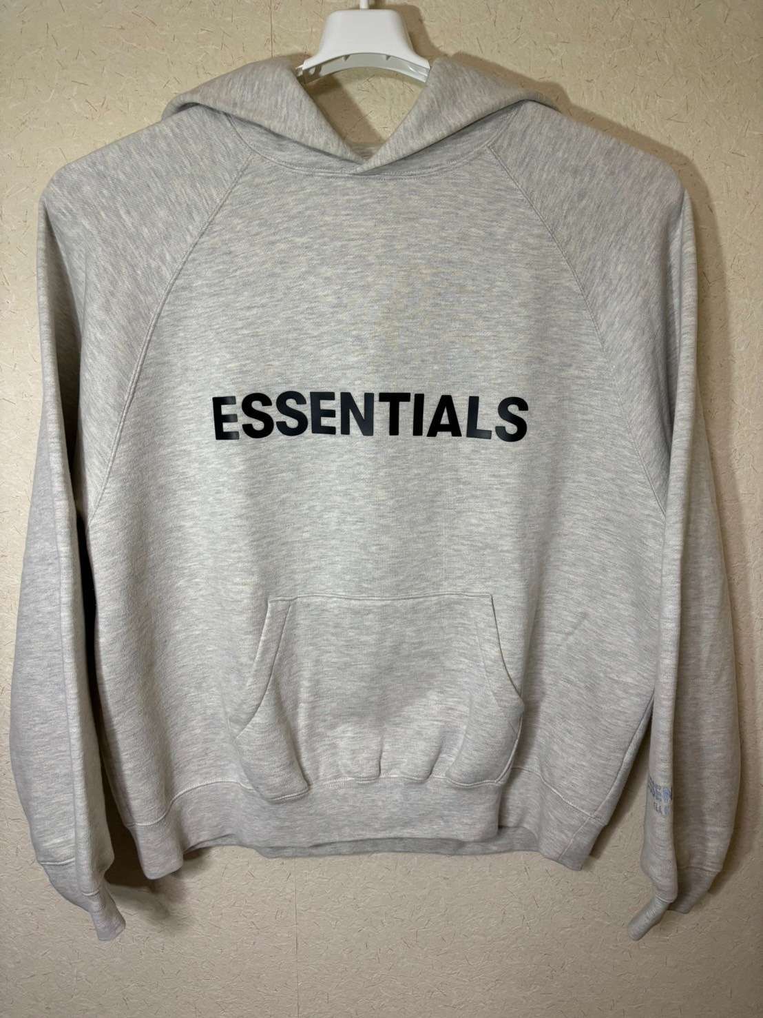 FEAR OF GOD ESSENTIALS 3D Silicon Applique Pullover Hoodie "Oatmeal"