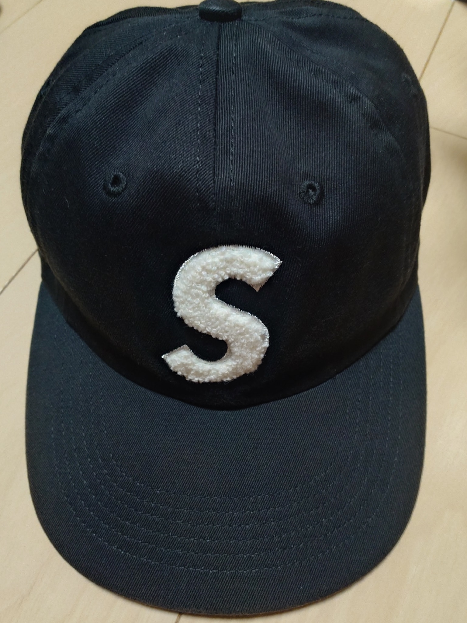 希少 シュプリーム Sロゴ キャップ Supreme - Chenille S Logo