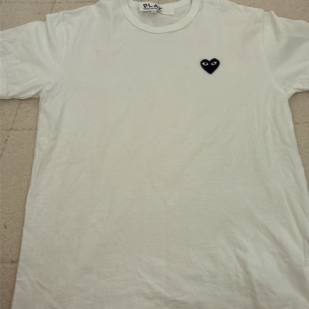 PLAY COMME des GARCONS Unisex T-Shirt "White"