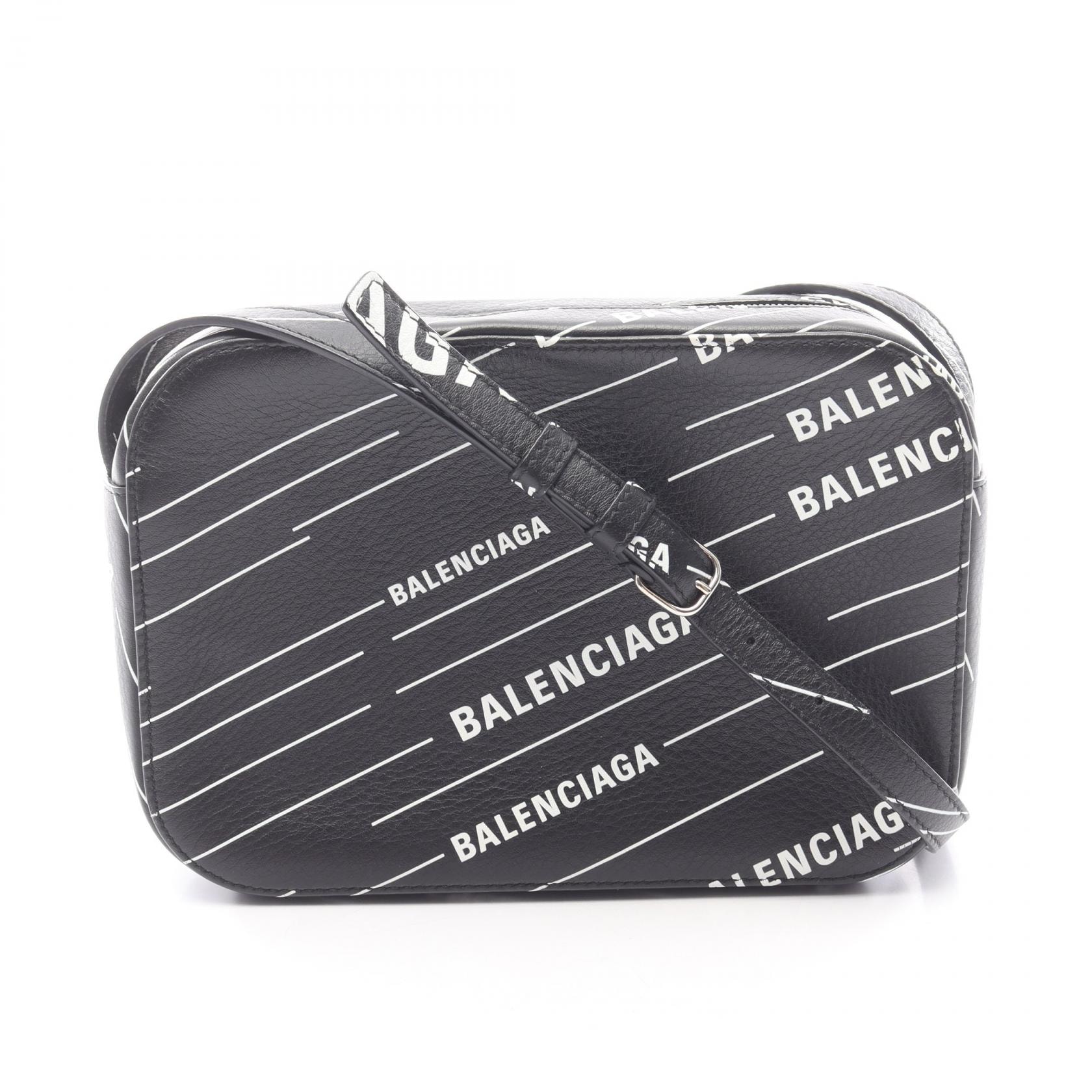 バレンシアガ BALENCIAGA EVERYDAY CAMERA BAG S エブリデイ カメラ バッグ S ショルダーバッグ バッグ レザー レディース ブラック系 / ホワイト系 552370 【中古】