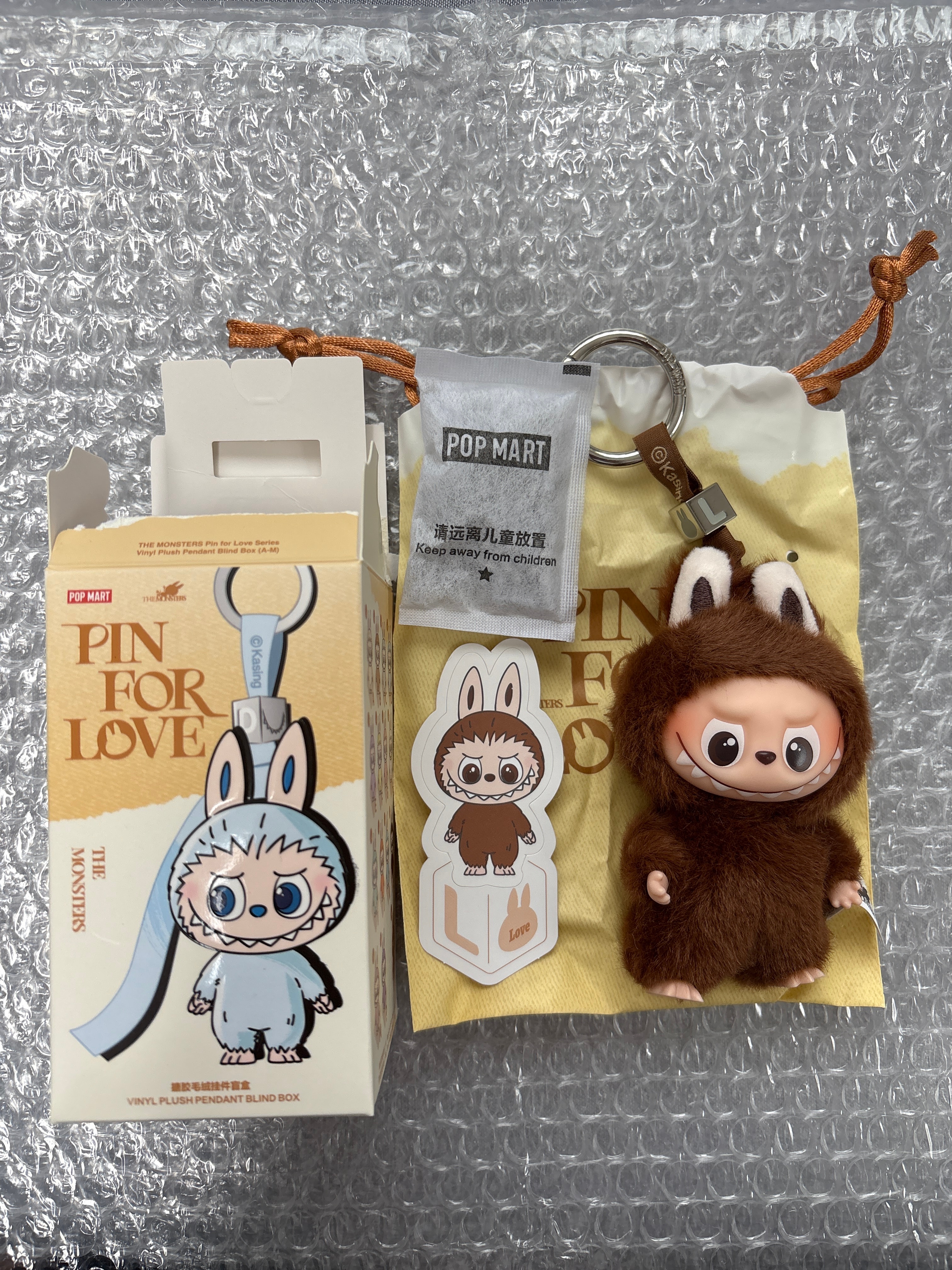 POP MART THE MONSTERS (LABUBU) Pin for Love Series-Vinyl Plush Pendant (A-M) L