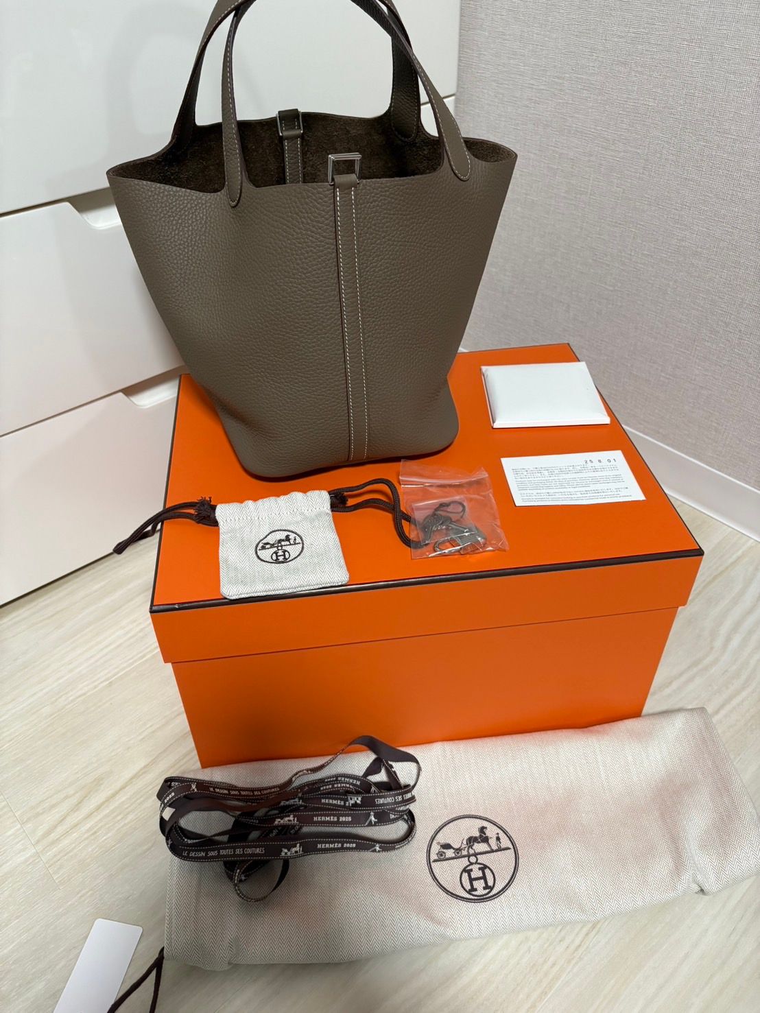 エルメス ピコタンロック トリヨンクレマンス "エトゥープ/シルバー"