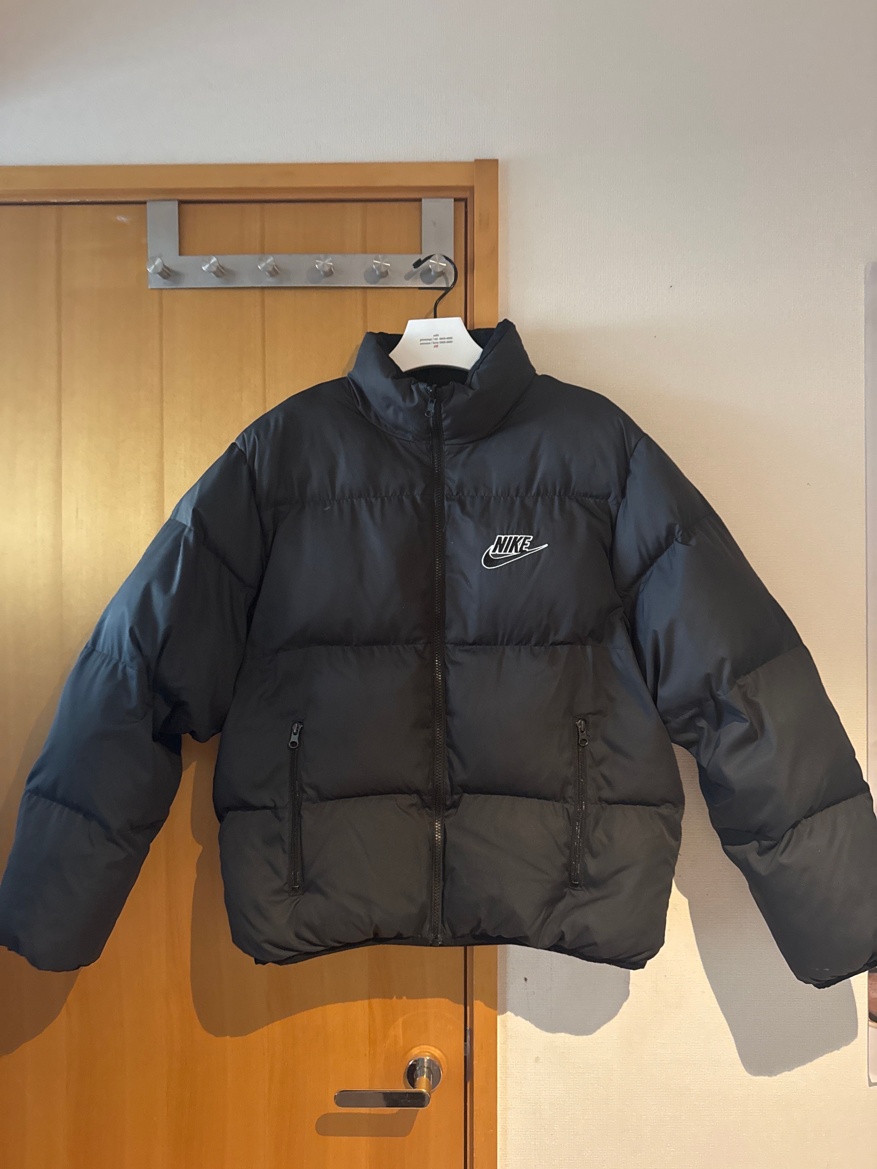 Supreme / Nike® Reversible Puffy Jacket "Black"