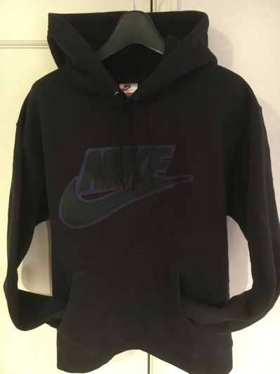 Supreme / Nike® Leather Appliqué Hooded Sweatshirt "Black"