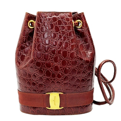 Salvatore Ferragamo サルヴァトーレフェラガモ ヴァラ AQ-215676 ボルドー 巾着 リュック レザー レディース 布袋有