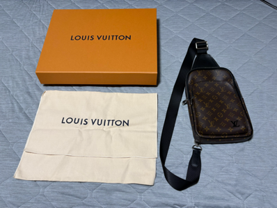 Louis Vuitton アヴェニュー・スリングバック モノグラム