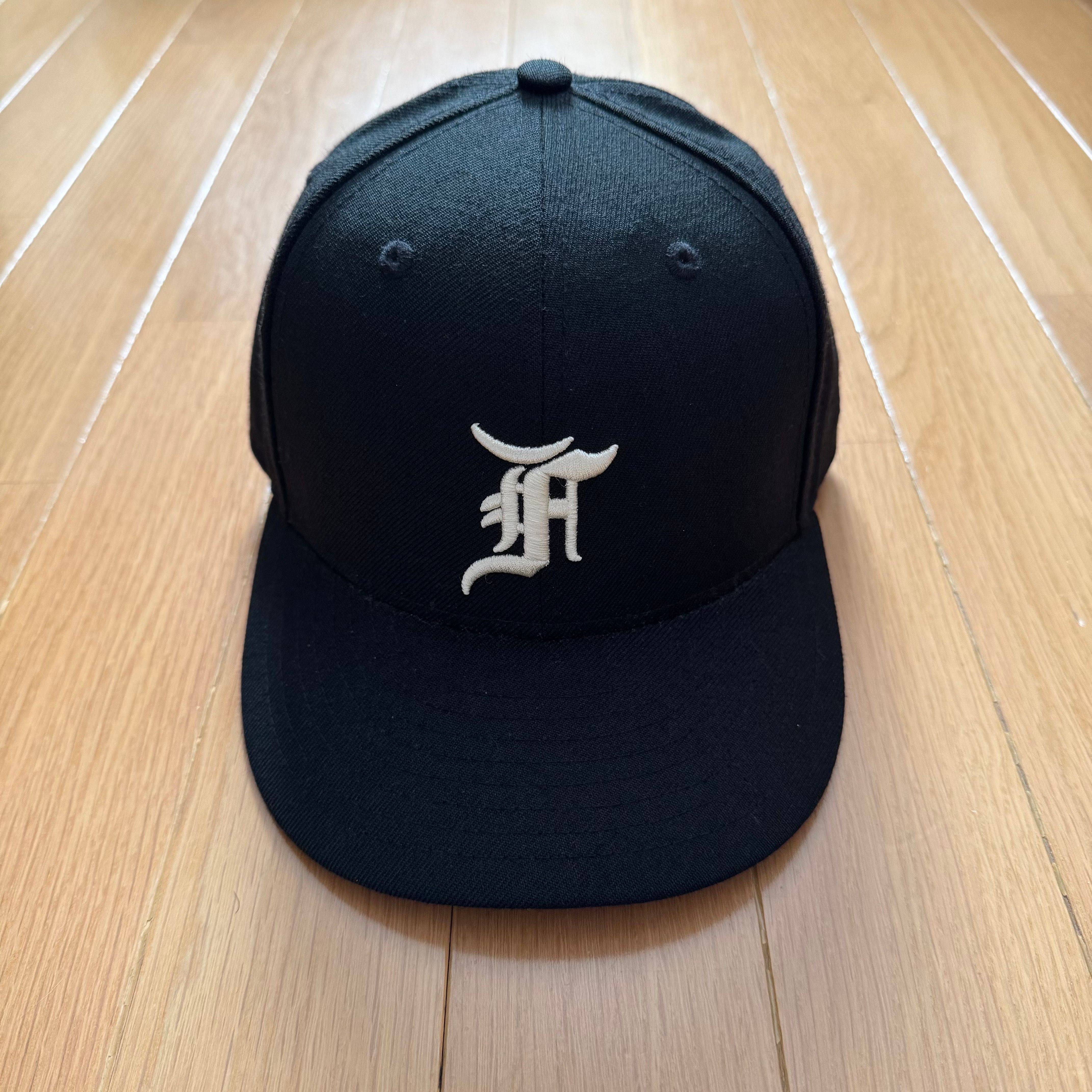 FEAR OF GOD ESSENTIALS New Era Fitted Cap (FW20) "Black"