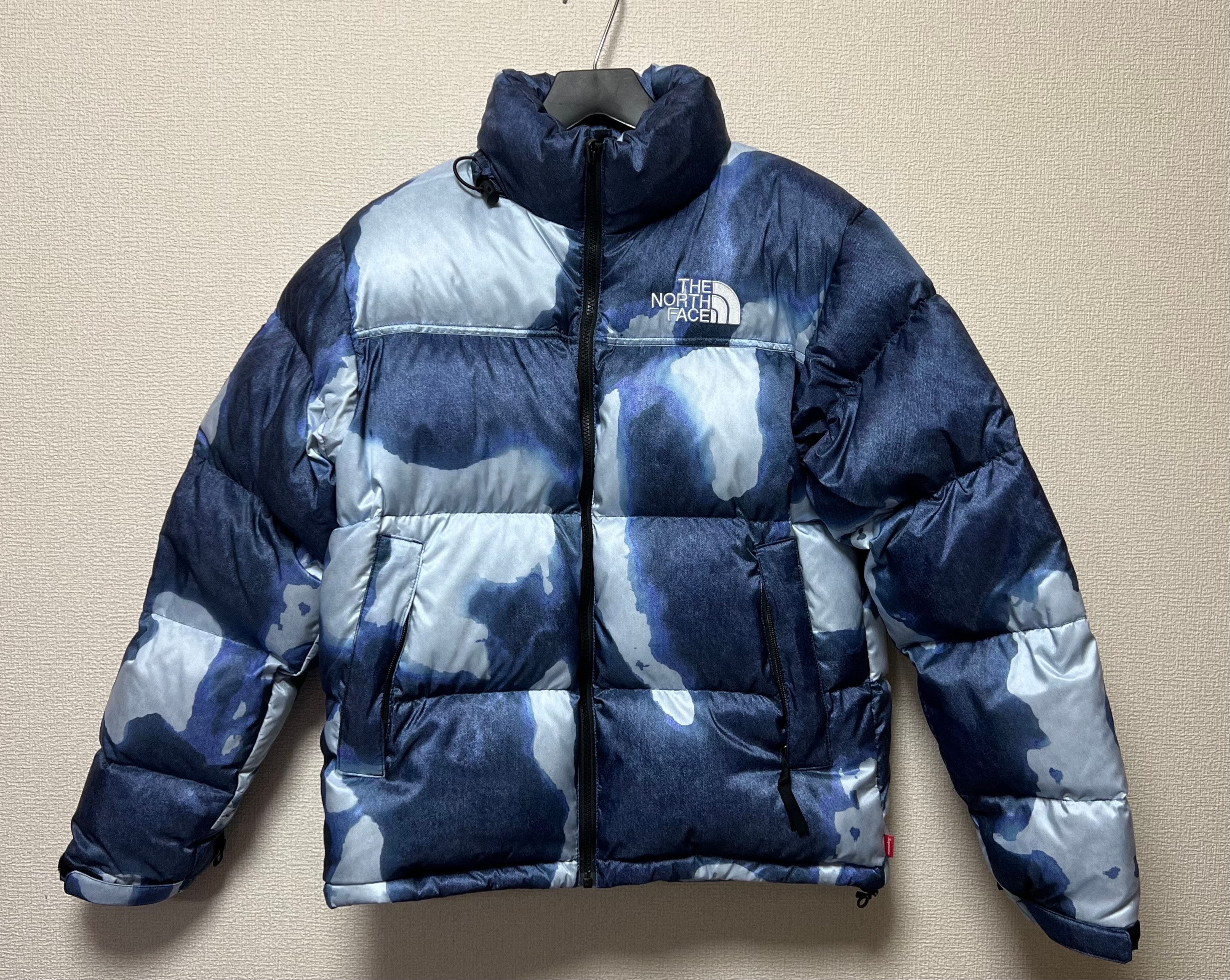 Supreme x The North Face Bleached Denim Print Nuptse Jacket "Indigo"