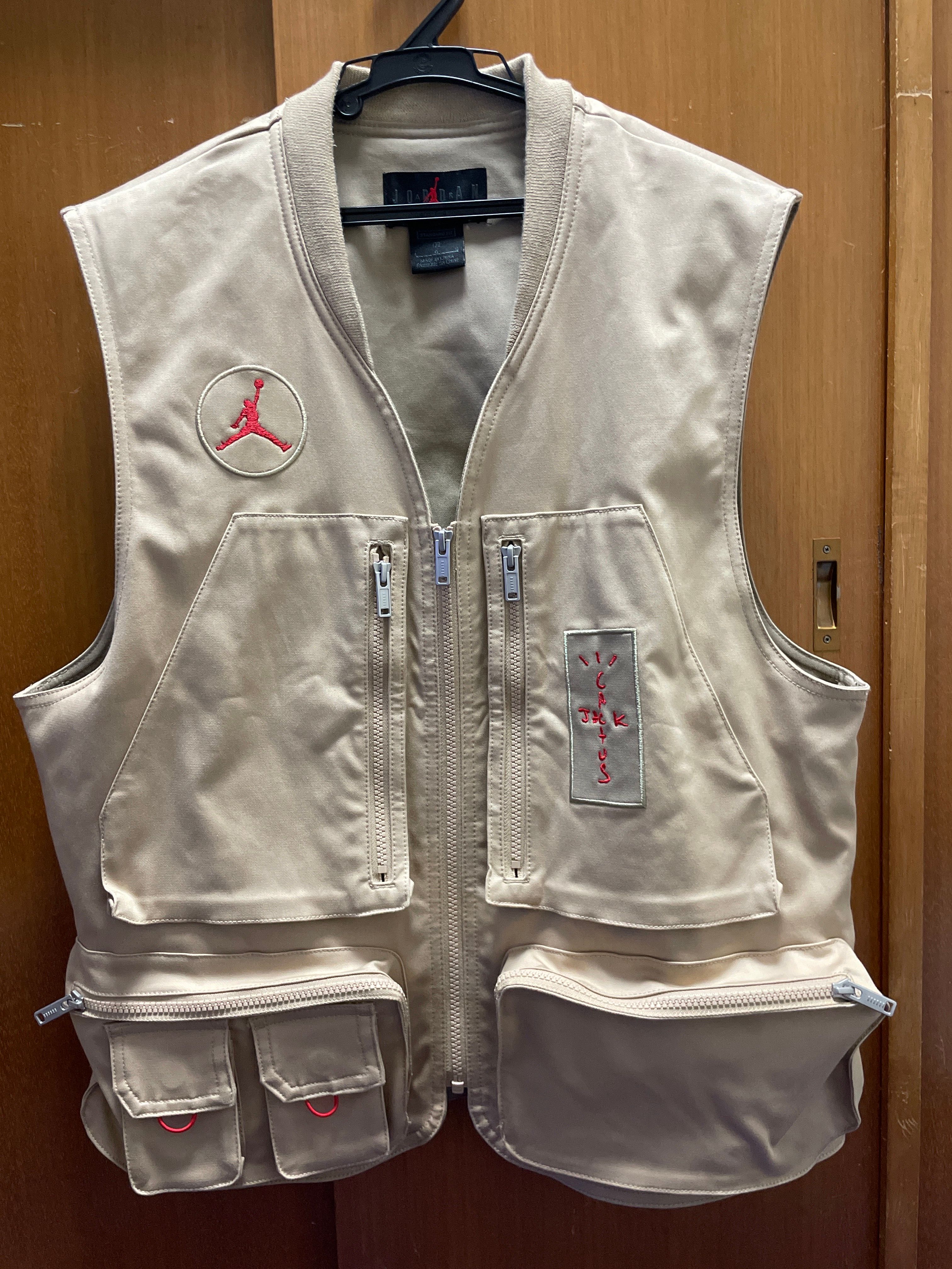 Air Jordan x Travis Cactus Jack Utility Vest "Khaki Desert"