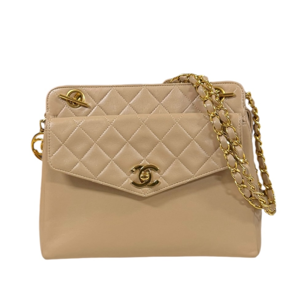 シャネル ショルダーバッグ ラムスキン ベージュ レディース CHANEL  中古