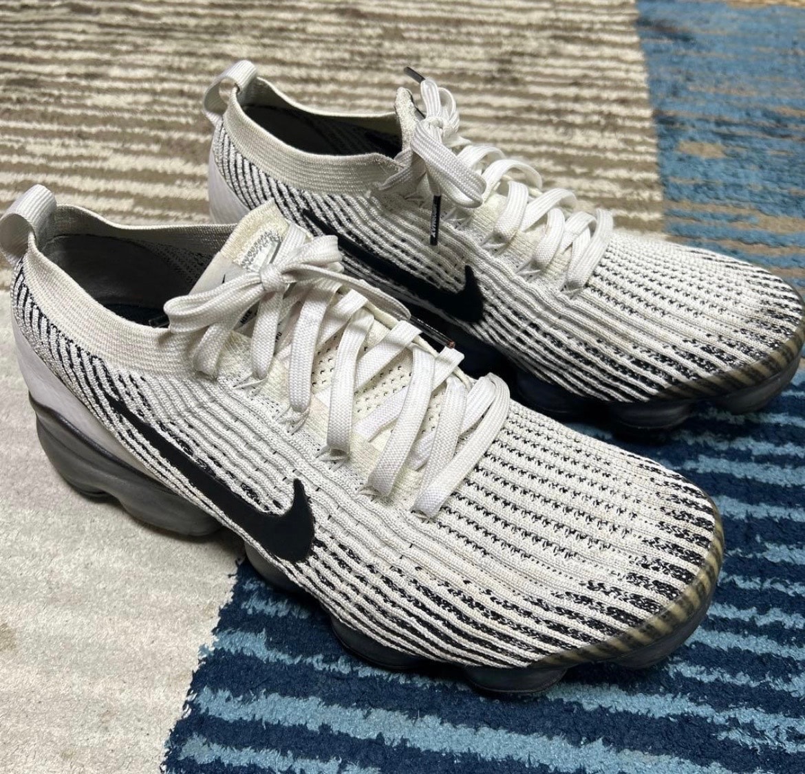 ナイキ エアヴェイパーマックス フライニット 3 "トリプル ブラック"