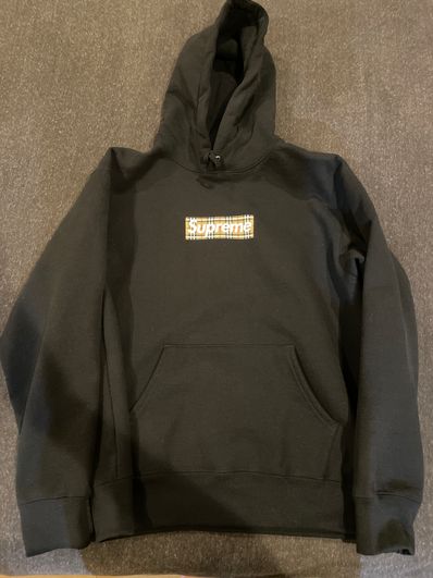 Supreme / Burberry Box Logo Hooded Sweatshirt "Black"