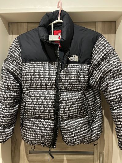 Supreme x The North Face Studded Nuptse Jacket "Black"