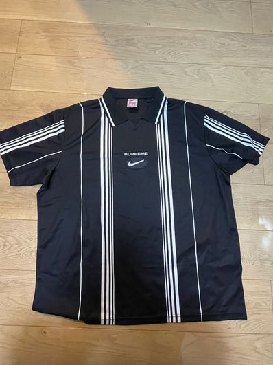 Supreme / Nike Jewel Stripe Soccer Jersey "Black"