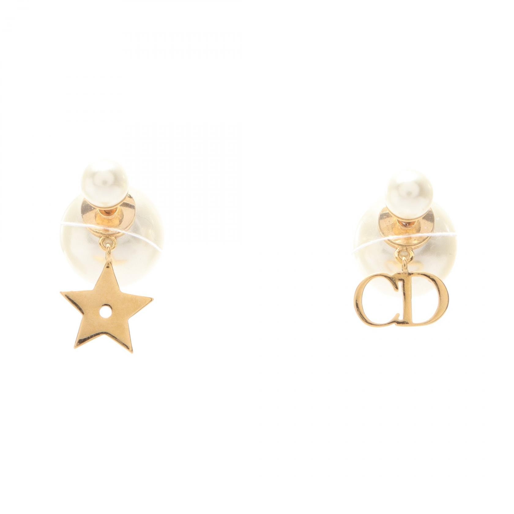 ディオール Dior トライバル CDロゴ ピアス ジュエリー GP(ゴールドメッキ) フェイクパール レディース ホワイト系 / ゴールド系 【中古】