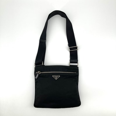 PRADA(プラダ) レクタンギュラー トライアングルロゴプレート ナイロン BCV167 ショルダーバッグ ブラック