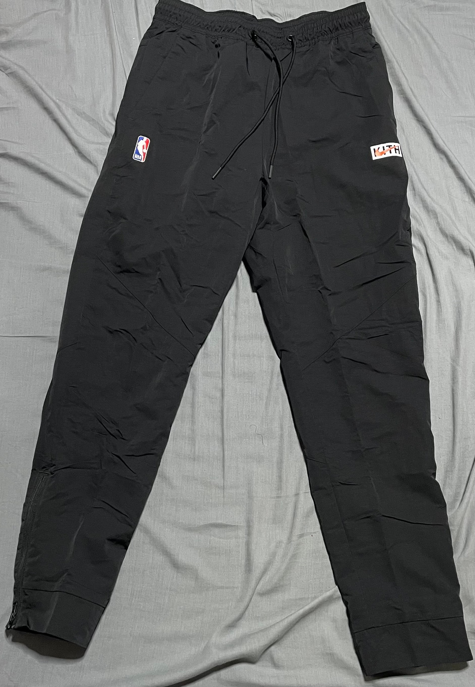 Kith x Nike x New York Knicks Short "Black"