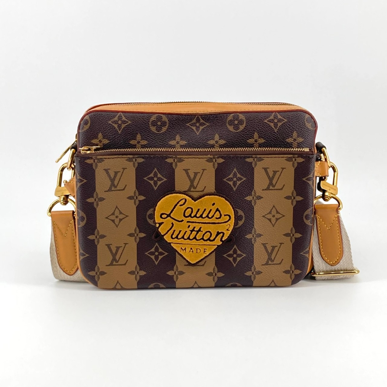 LOUIS VUITTON(ルイ・ヴィトン) トリオメッセンジャー M45965 ショルダーバッグ ブラウン