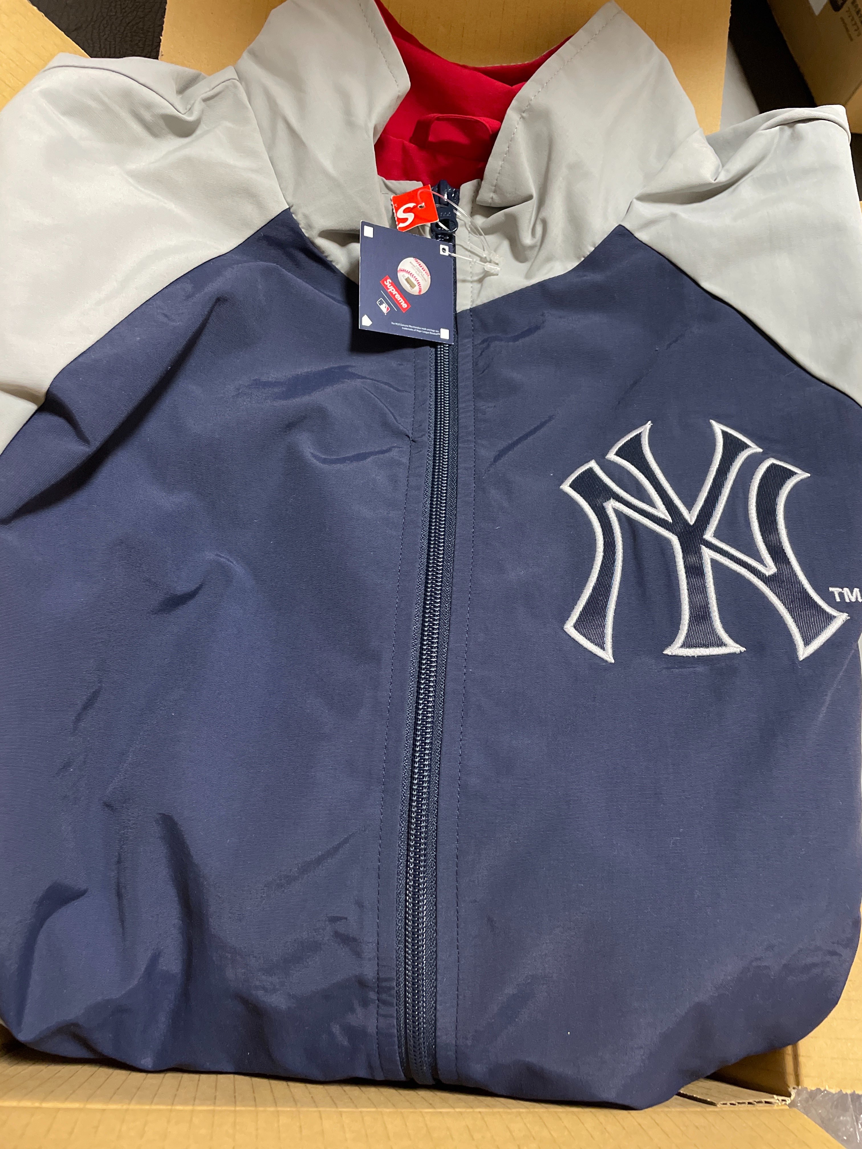 Supreme New York YankeesTM Track Jacket "Navy"