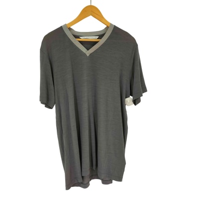 VネックTシャツ【1142722041479】