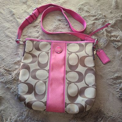 シグネチャーストライプショルダーバッグ キャンバスレザーピンク×ベージュ