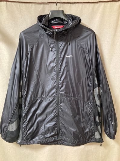 Supreme Ripstop Hooded Windshell "Black"