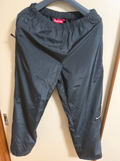 シュプリーム リフレクティブ リップストップ トラック パンツ "ブラック"