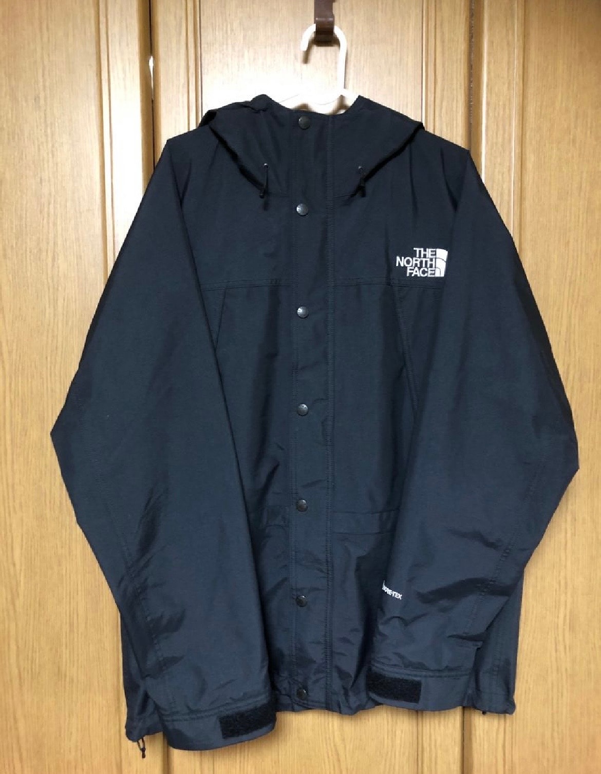 The North Face Mountain Light Jacket "Black"NP11834