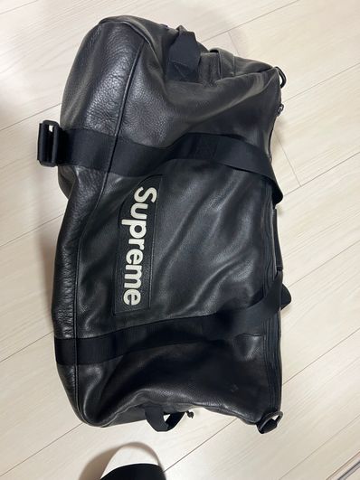 Supreme / Nike® Leather Duffle Bag "Black"