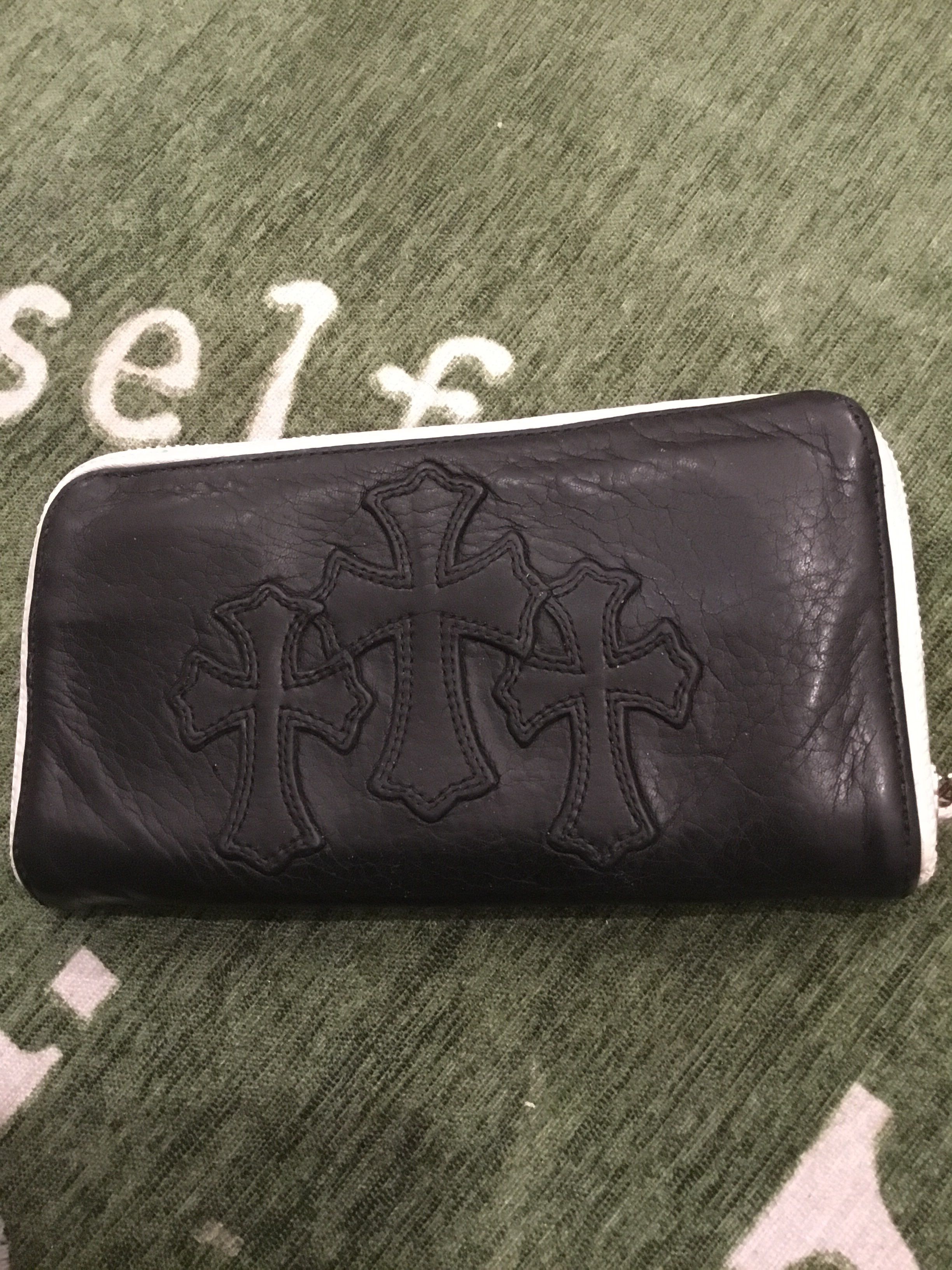 クロムハーツ セメタリークロス 3パッチ ラウンドジップ 財布 ロングウォレット