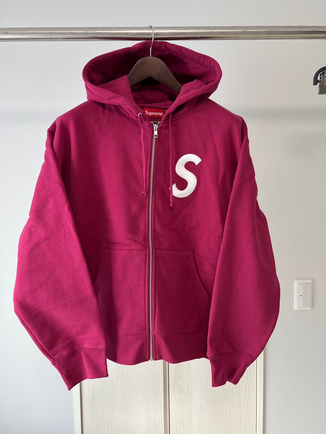 Supreme S Logo Zip Up Hooded Sweatshirt (25FW) "Raspberry"