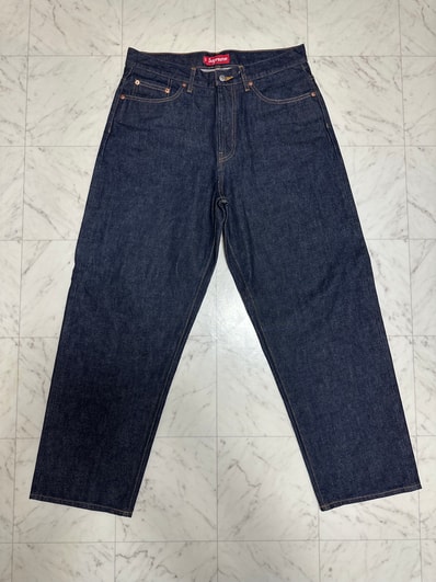 Supreme Baggy Selvedge Jean (25FW) "Rigid Indigo"