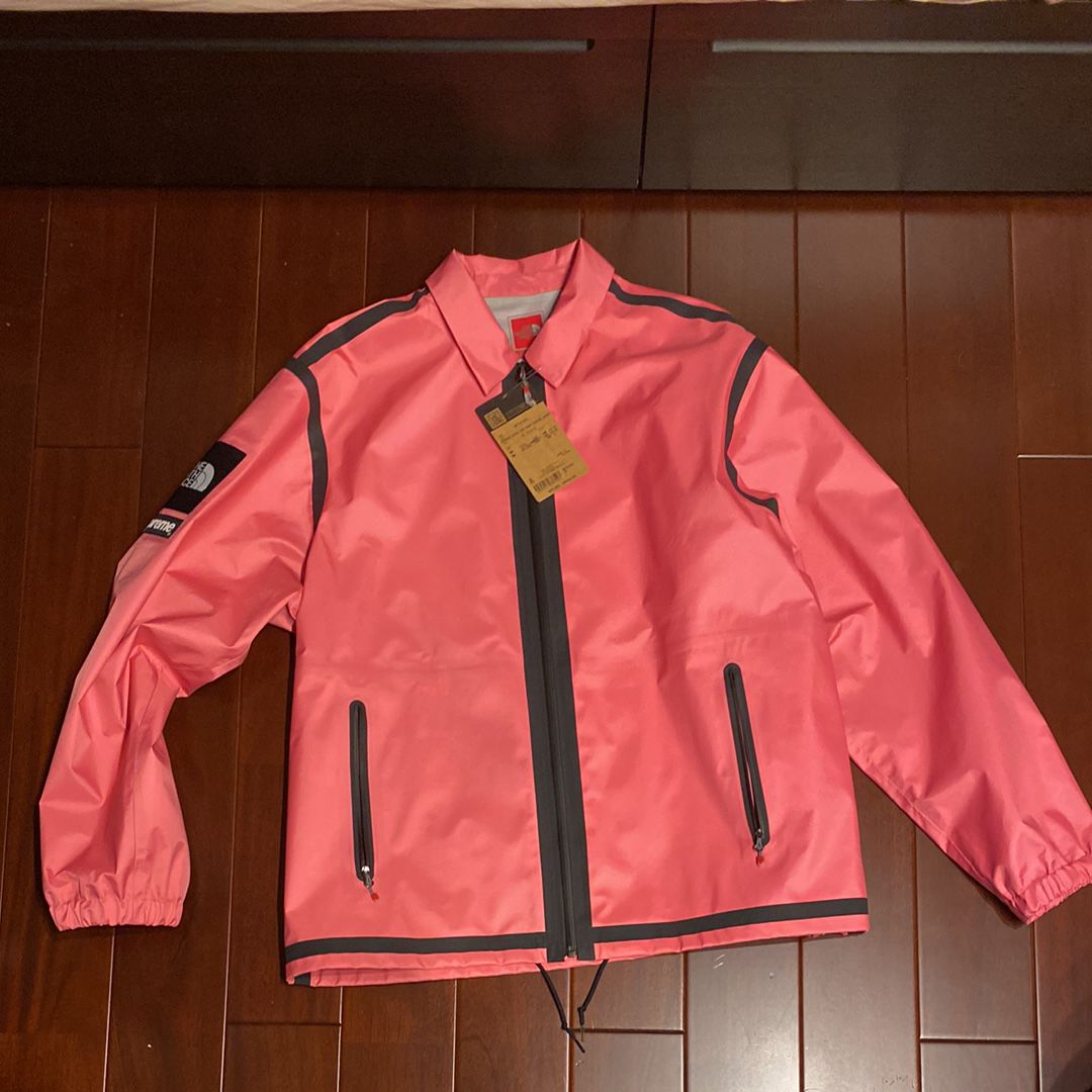 Supreme x The North Face Summit Series Outer Tape Seam Coaches Jacket "Pink"