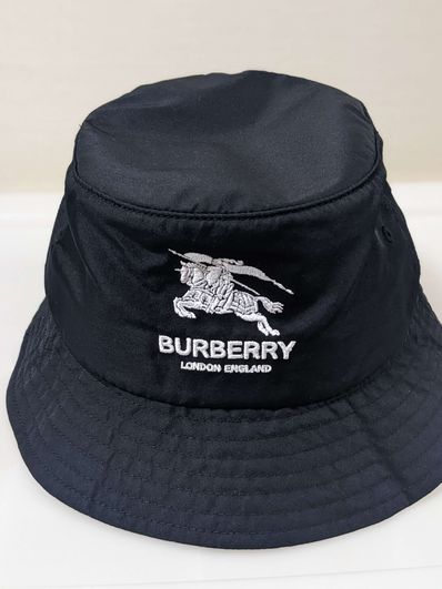 Supreme / Burberry Crusher "Black"