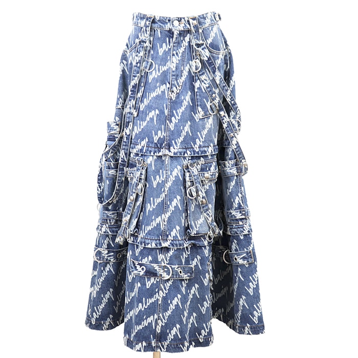 BALENCIAGA バレンシアガ スカート サイズ 34 レディース デニム シルバー スタッズ スクリプト ロゴ モノグラム カーゴディテール ティアード 重量感 ボトムス ライトインディゴ イタリア製