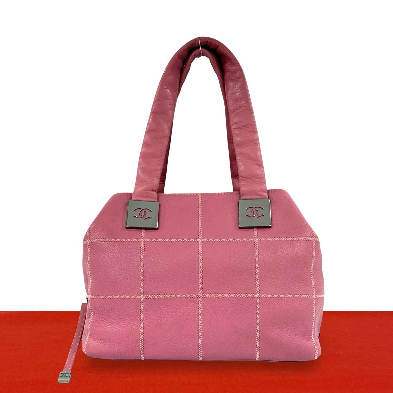 CHANEL シャネル チョコバー ココマーク キャビアスキン ハンドバッグ ピンク
46193
