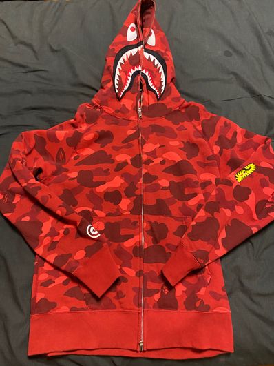 A BATHING APE 1st Camo PONR Shark Full Zip Hoodie "Red"