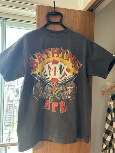 SAINT Mxxxxxx x A BATHING APE Guns Tee "Charcoal"