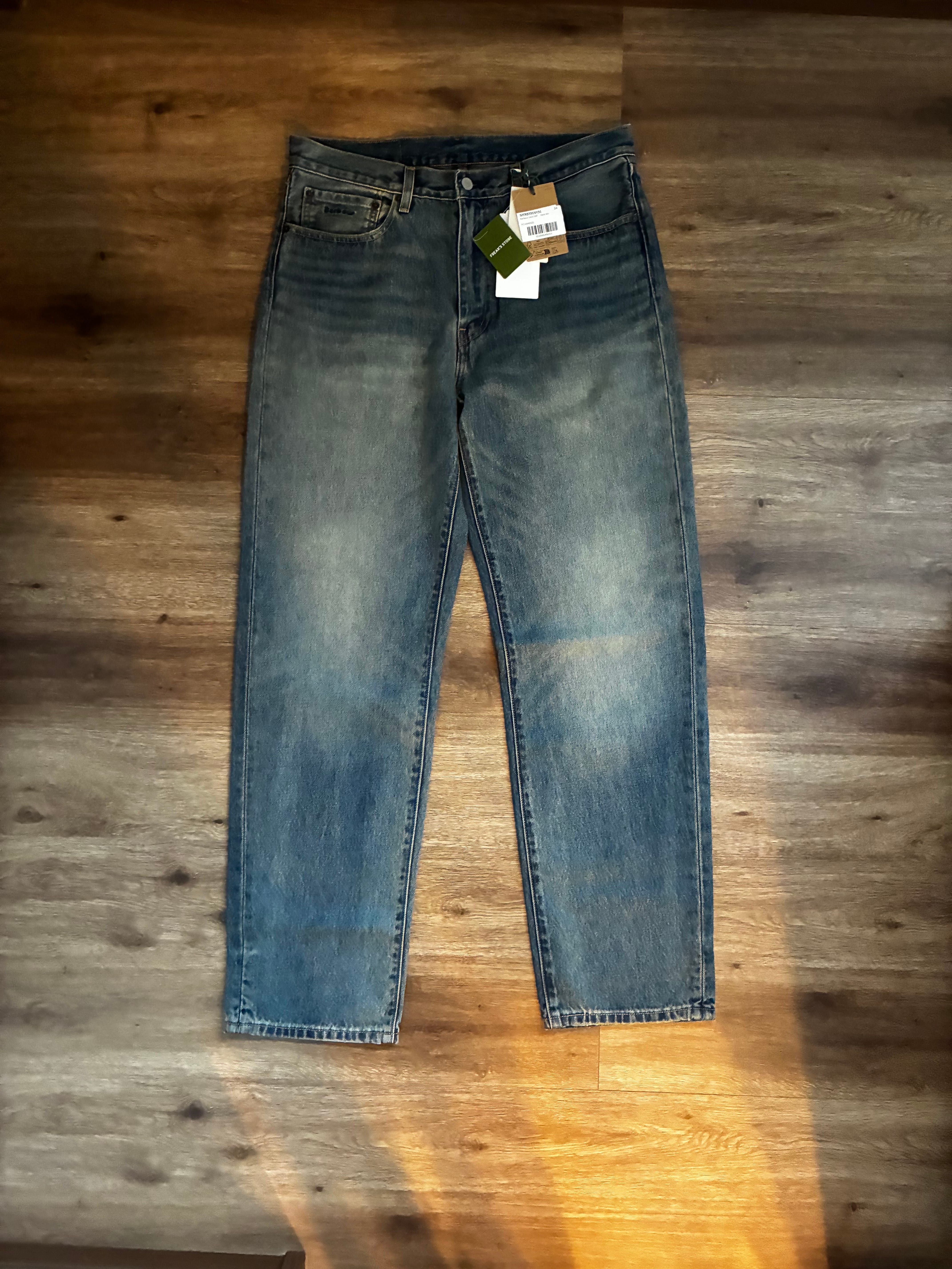 LEVI'S x Barbour 568 Loose Fit Jean "Washed Indigo"
