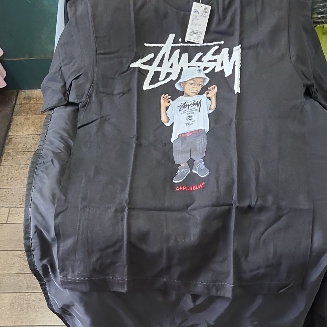 Stussy ✕ APPLEBUM コラボTシャツ