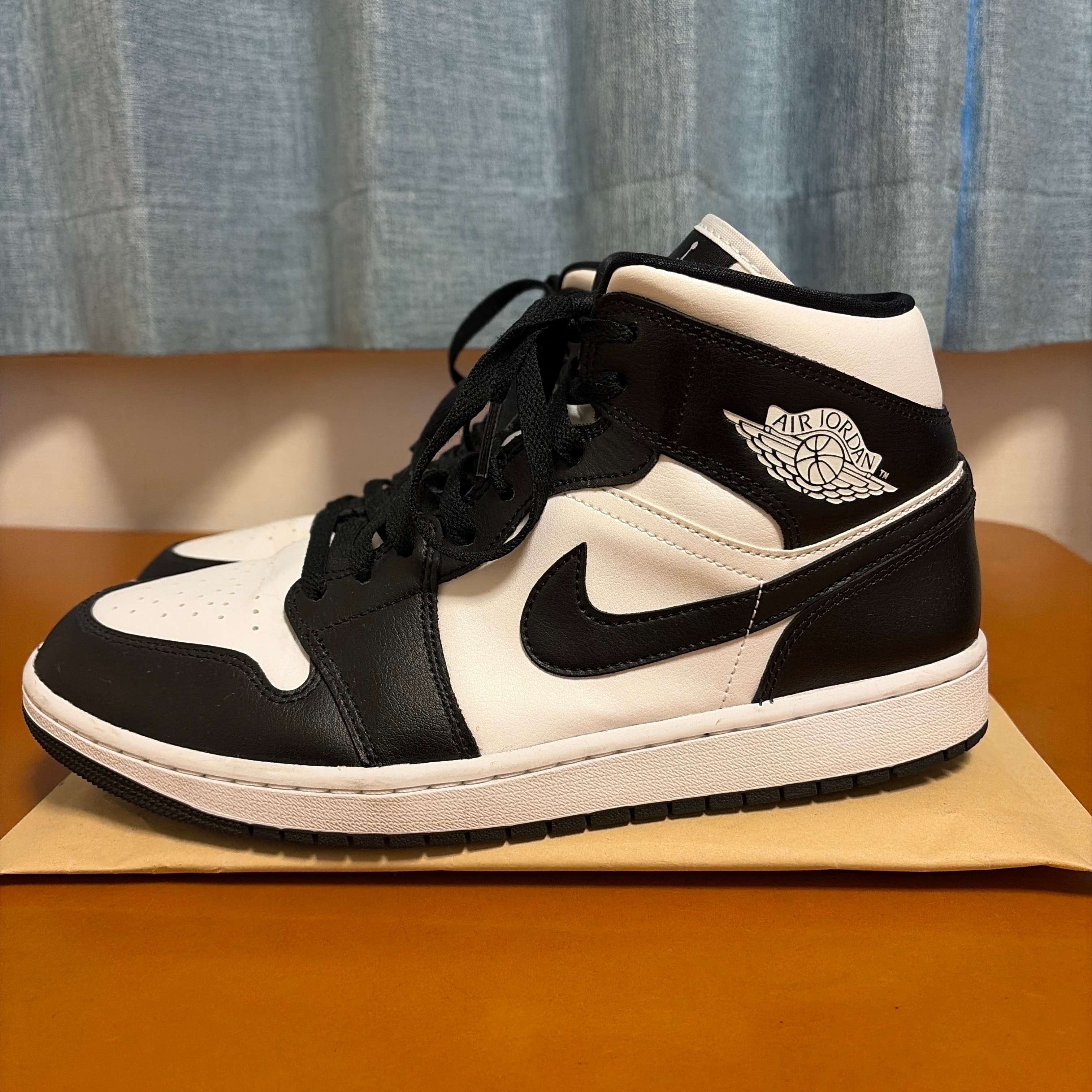 Nike Dunk Low Retro "Panda/White/Black"
