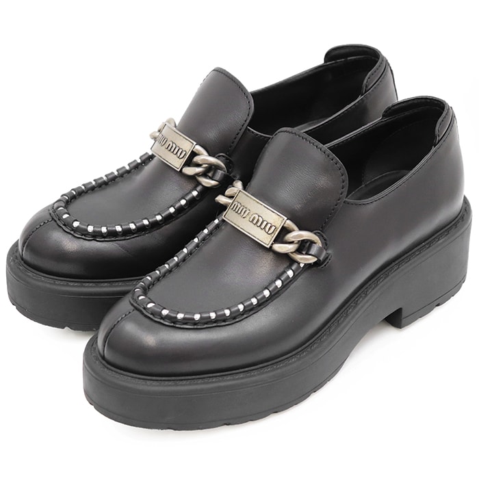 【美品】Miu Miu ミュウ ミュウ ビットローファー サイズ 38 レディース ロゴ プラットフォーム 厚底 レザー シューズ 革靴 箱付属 ブラック シルバー 黒 銀色 イタリア製